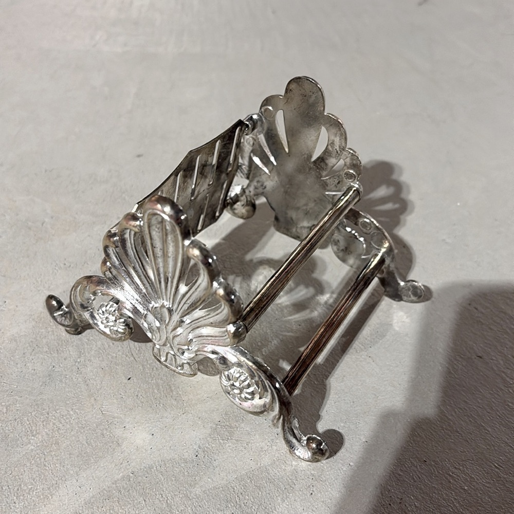 Elegance Ornate Knife Rest Silver Plated Vintage 12 Slots‎